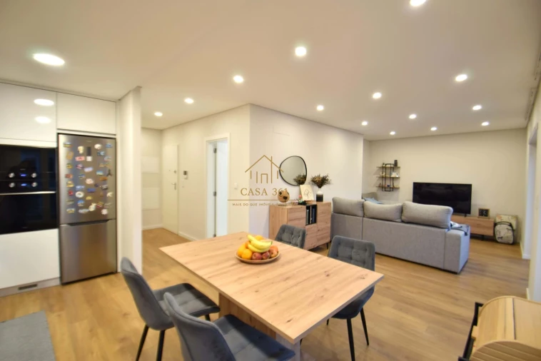 Apartamento T2 para Venda em Vialonga Foto 8