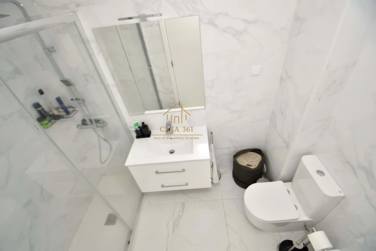 Apartamento T2 para Venda em Vialonga Foto 35