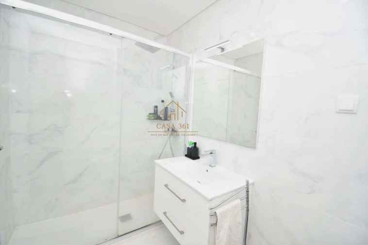 Apartamento T2 para Venda em Vialonga Foto 33