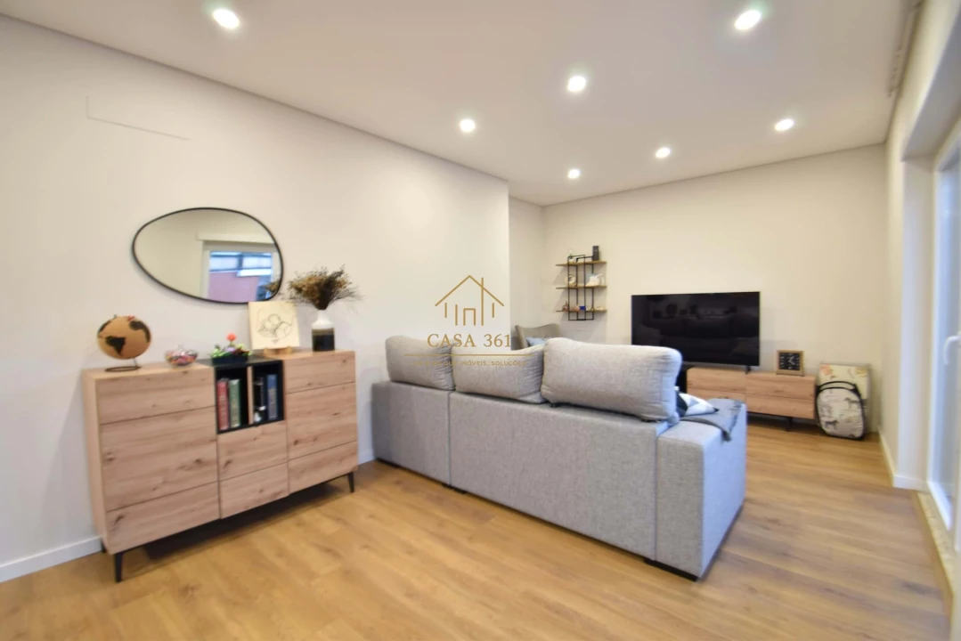 Apartamento T2 para Venda em Vialonga Foto 16