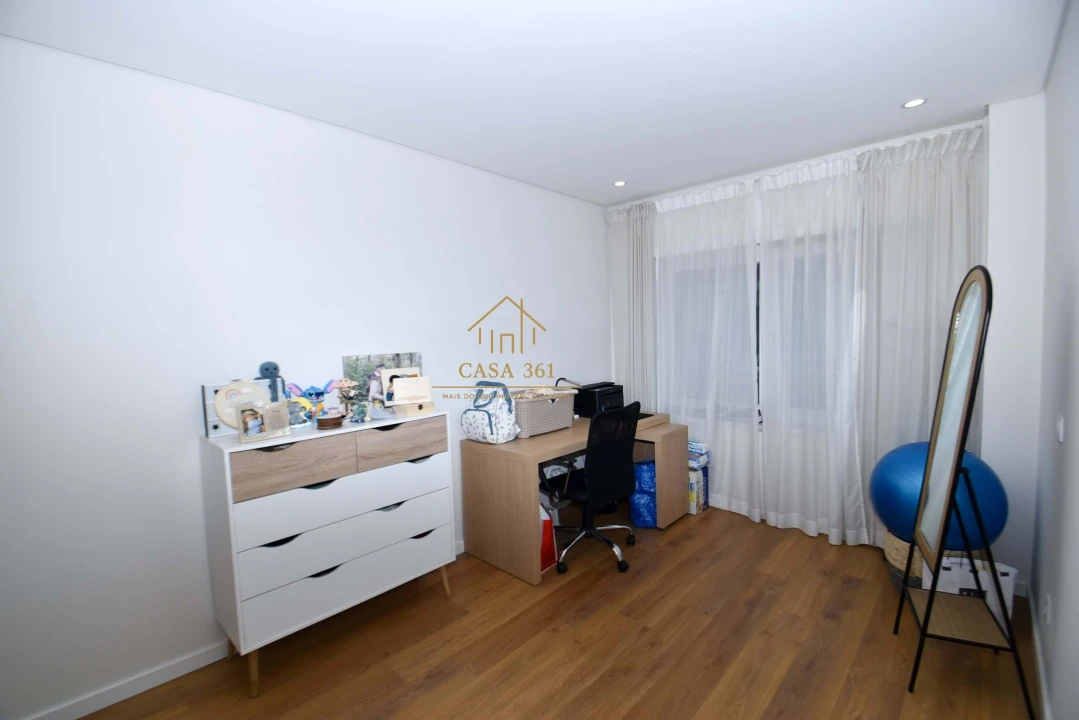 Apartamento T2 para Venda em Vialonga Foto 29