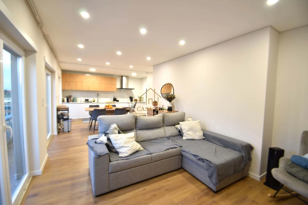 Apartamento T2 para Venda em Vialonga Foto 17