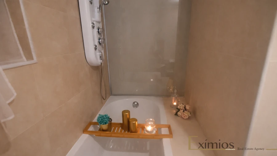 Apartamento T4 para Venda em Arvore Foto 9