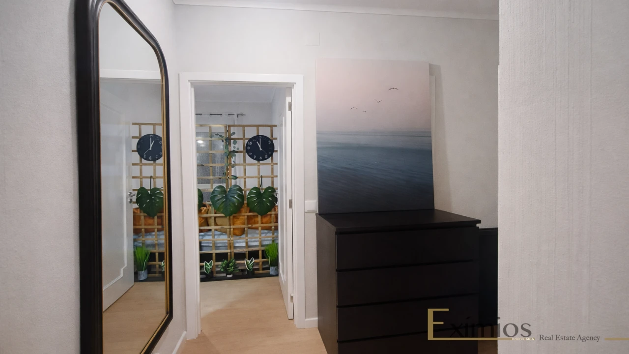 Apartamento T4 para Venda em Arvore Foto 8