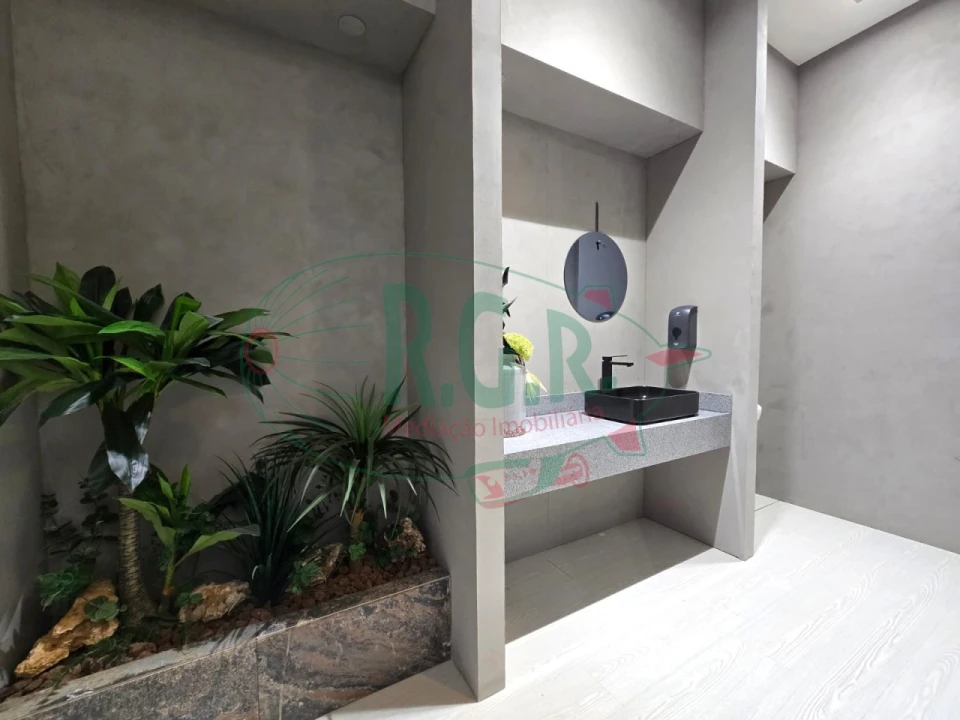 Escritório para Arrendamento em Fânzeres e São Pedro da Cova Foto 16