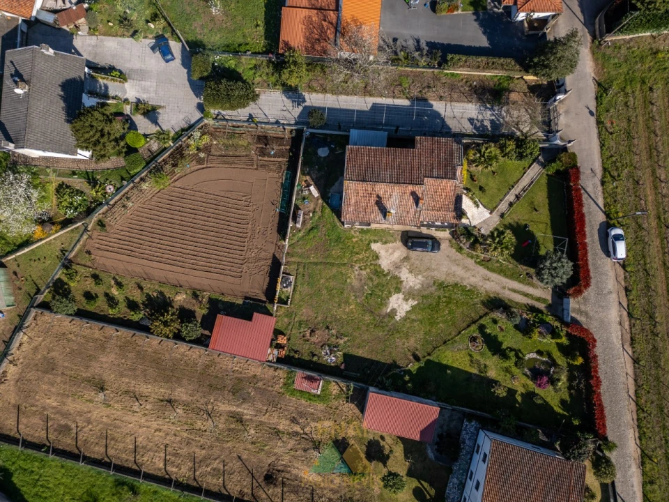 Moradia T4 para Venda em Geraz do Lima (Santa Maria, Santa Leocádia, Moreira), Deão Foto 15