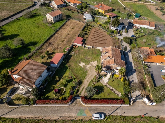 Moradia T4 para Venda em Geraz do Lima (Santa Maria, Santa Leocádia, Moreira), Deão Foto 10
