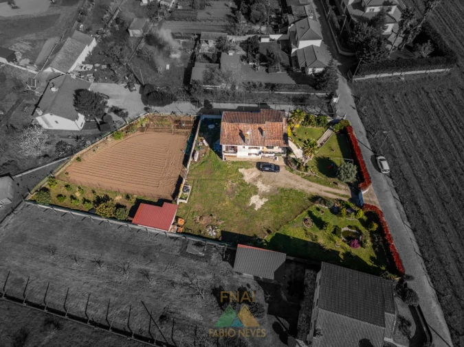 Moradia T4 para Venda em Geraz do Lima (Santa Maria, Santa Leocádia, Moreira), Deão Foto 12