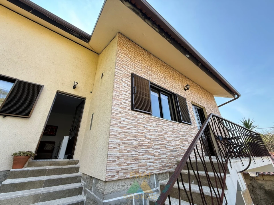 Moradia T2 para Venda em Lindoso Foto 41