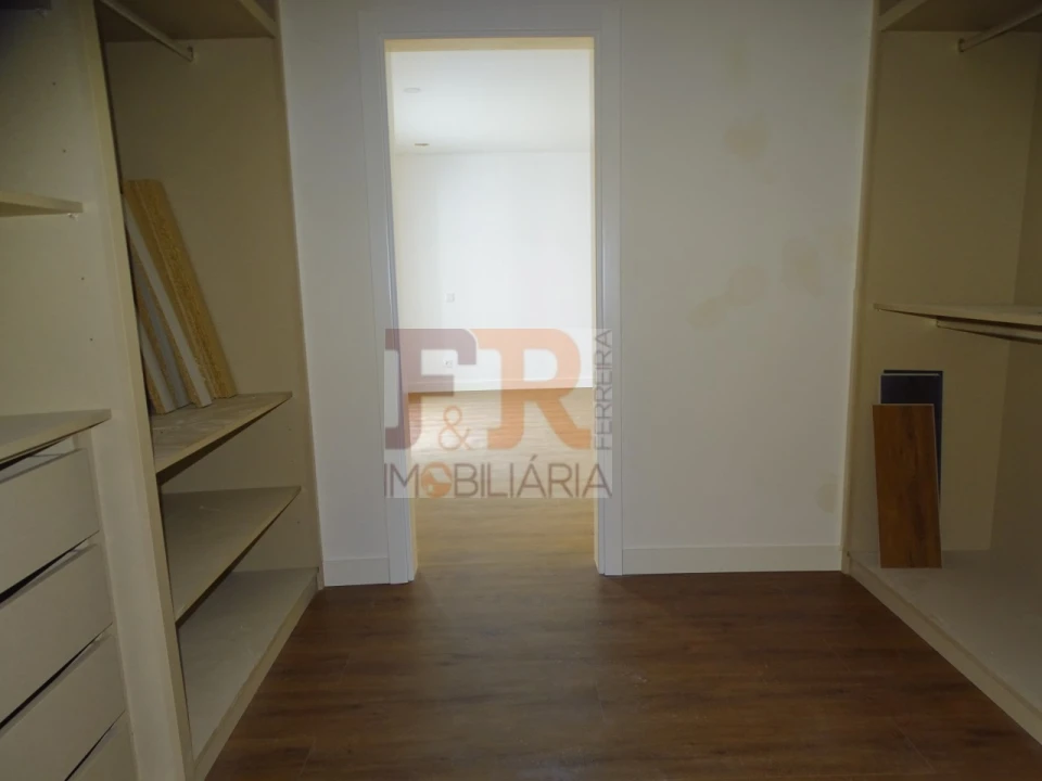 Moradia T3 para Venda em Quinta do Anjo Foto 27