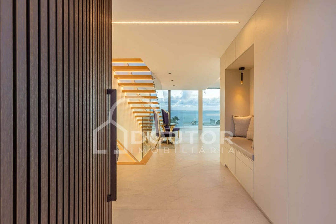 Moradia T4 para Venda em Funchal (Santa Maria Maior) Foto 34