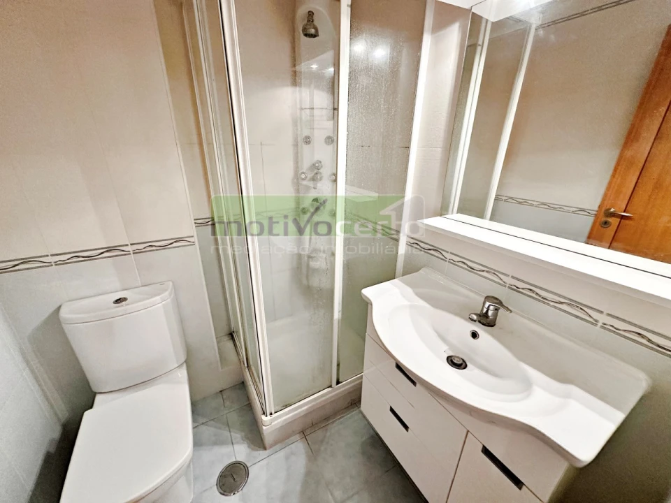 Apartamento T3 para Venda em São João Baptista e Santa Maria dos Olivais Foto 15