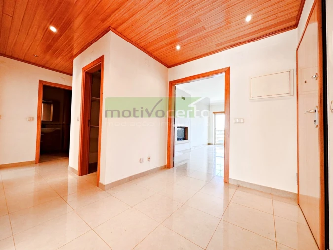 Apartamento T3 para Venda em São João Baptista e Santa Maria dos Olivais Foto 11