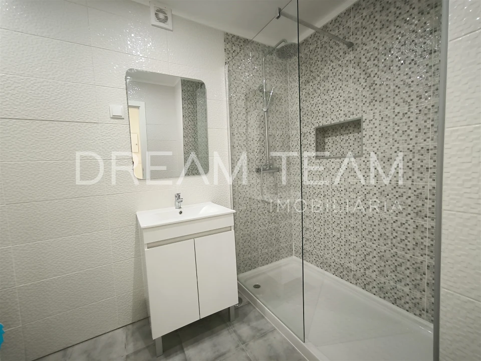 Apartamento T2 para Venda em Alto do Seixalinho, Santo André e Verderena Foto 17