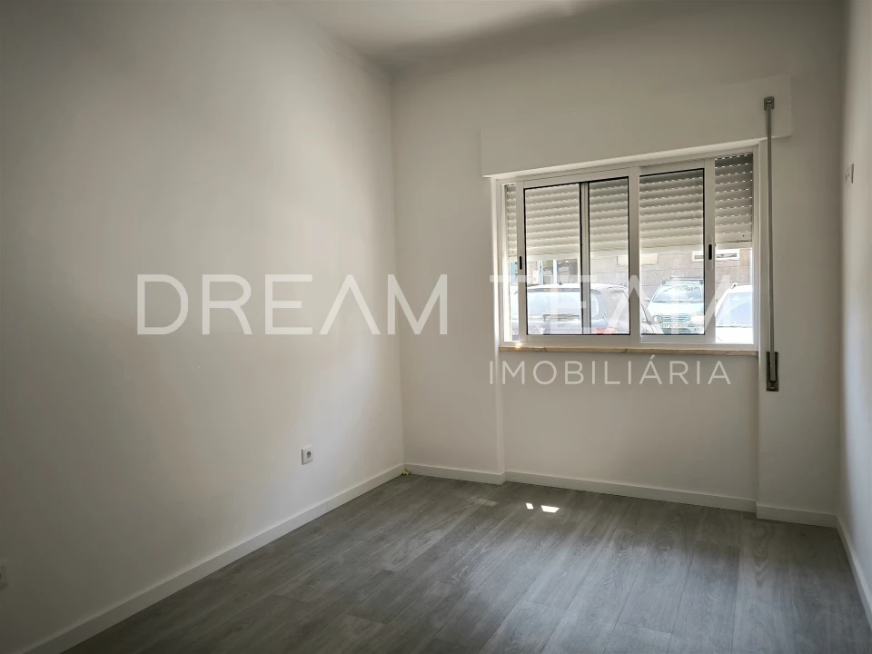 Apartamento T2 para Venda em Alto do Seixalinho, Santo André e Verderena Foto 28