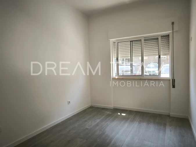 Apartamento T2 para Venda em Alto do Seixalinho, Santo André e Verderena Foto 28