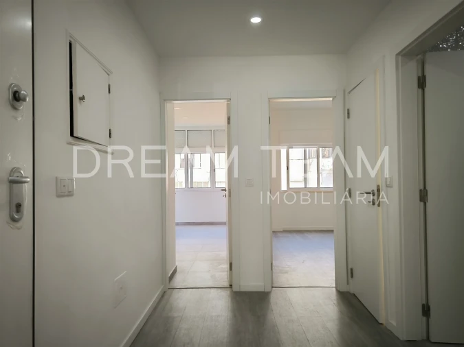 Apartamento T2 para Venda em Alto do Seixalinho, Santo André e Verderena Foto 7