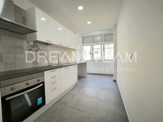 Apartamento T2 para Venda em Alto do Seixalinho, Santo André e Verderena Foto 10