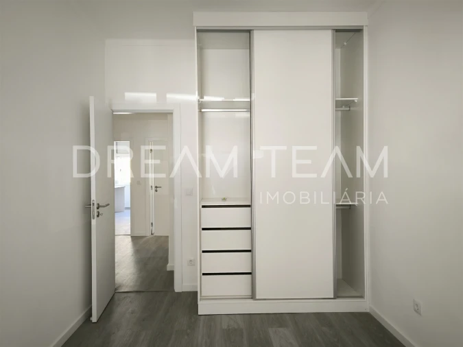 Apartamento T2 para Venda em Alto do Seixalinho, Santo André e Verderena Foto 25