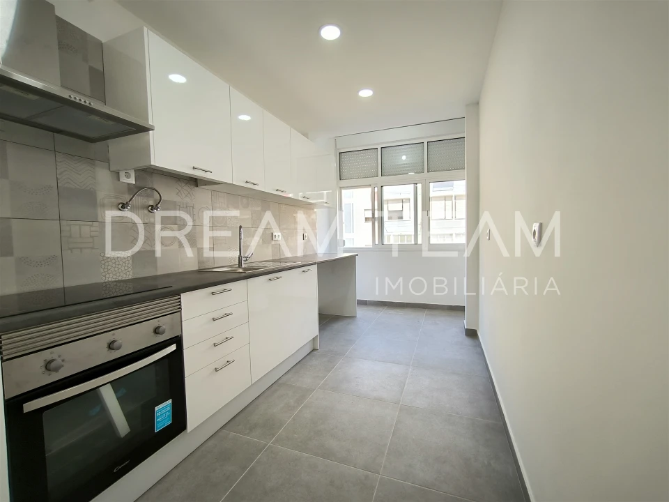 Apartamento T2 para Venda em Alto do Seixalinho, Santo André e Verderena Foto 10