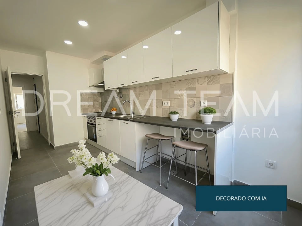 Apartamento T2 para Venda em Alto do Seixalinho, Santo André e Verderena Foto 2