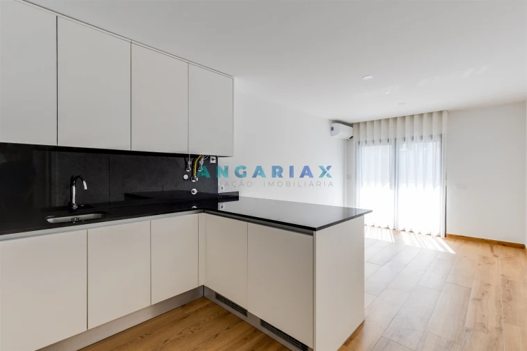 Apartamento T2 para Arrendamento em Marrazes e Barosa Foto 7