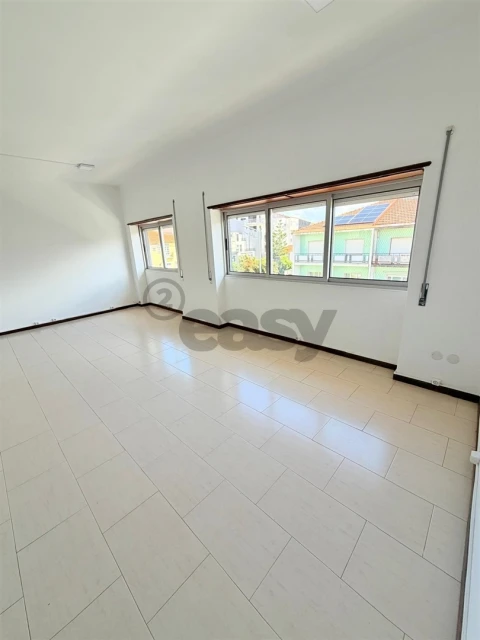 Apartamento T2 para Arrendamento em São Vitor (Braga)