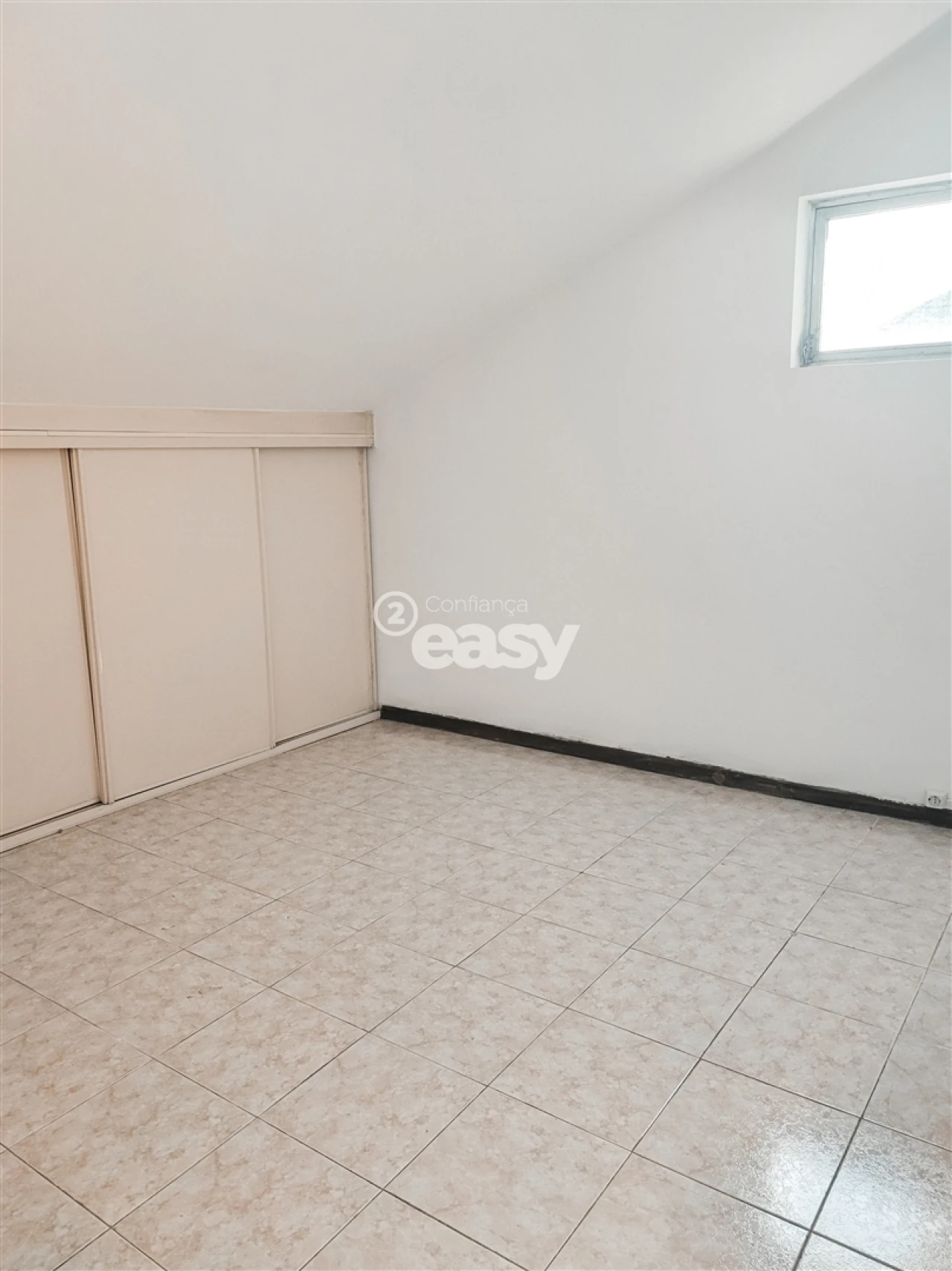 Apartamento T2 para Arrendamento em São Vitor (Braga) Foto 18
