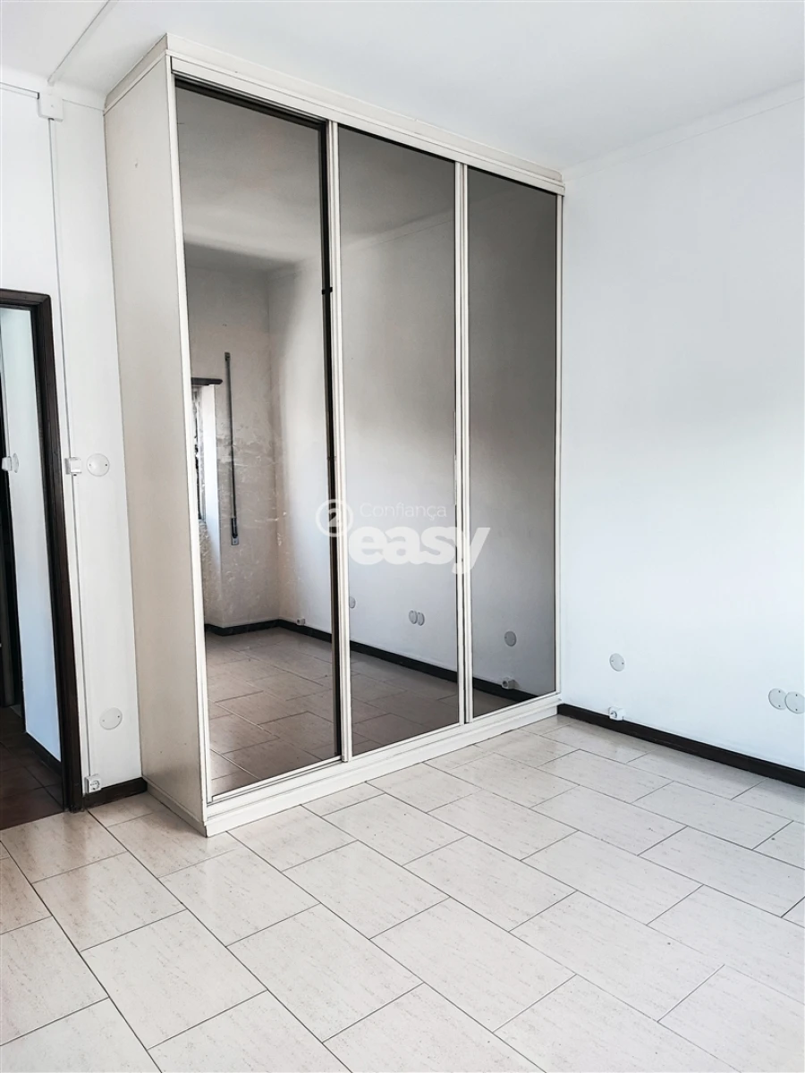 Apartamento T2 para Arrendamento em São Vitor (Braga) Foto 14