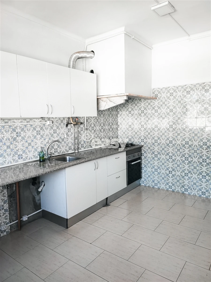 Apartamento T2 para Arrendamento em São Vitor (Braga) Foto 5