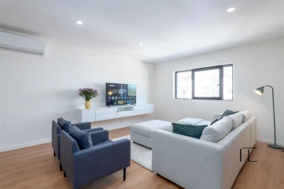 Apartamento T3 para Venda em Mafamude e Vilar do Paraíso