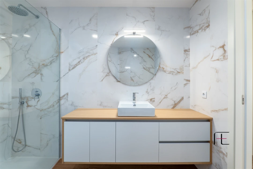 Apartamento T3 para Venda em Mafamude e Vilar do Paraíso Foto 9