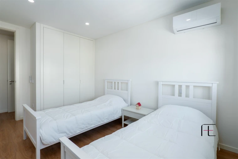Apartamento T3 para Venda em Mafamude e Vilar do Paraíso Foto 18
