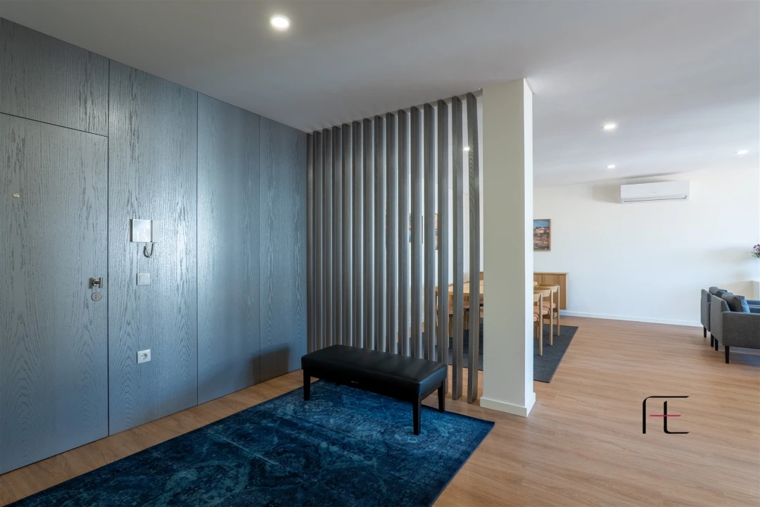 Apartamento T3 para Venda em Mafamude e Vilar do Paraíso Foto 33