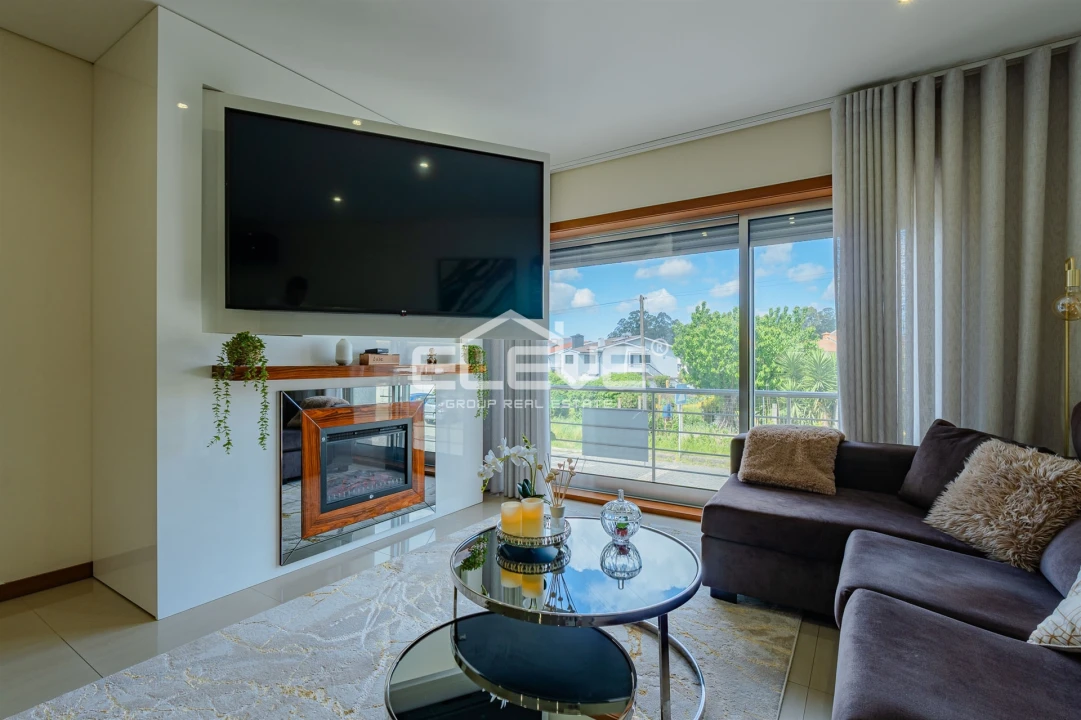 Moradia T3 para Venda em São Pedro Fins Foto 4
