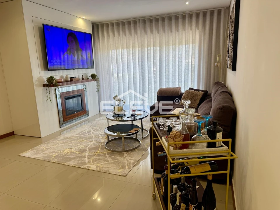 Moradia T3 para Venda em São Pedro Fins Foto 7