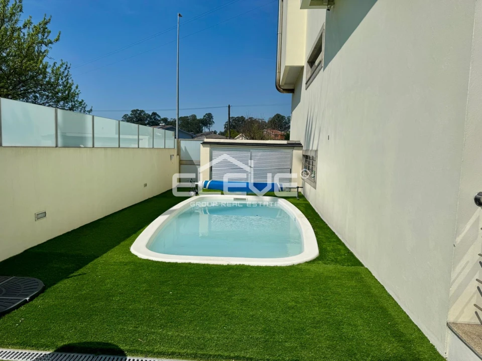 Moradia T3 para Venda em São Pedro Fins Foto 4