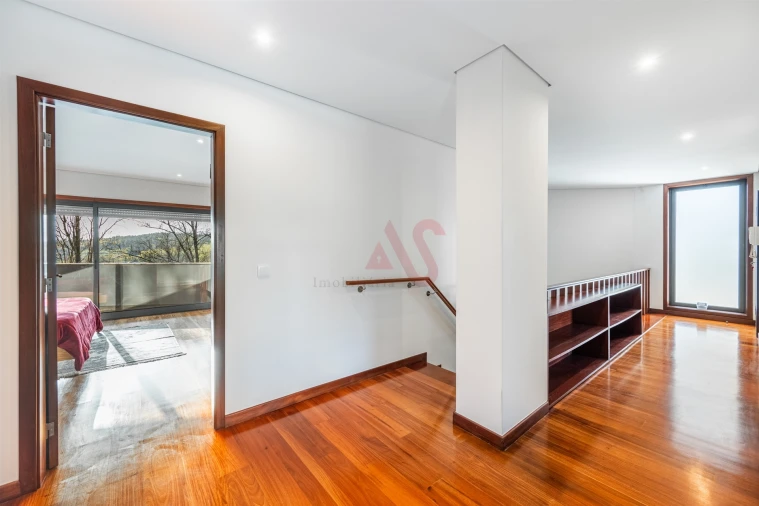 Apartamento T4 para Venda em Fermentões Foto 14