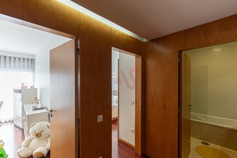 Apartamento T3 para Arrendamento em Caldas de Vizela (São Miguel e São João) Foto 7