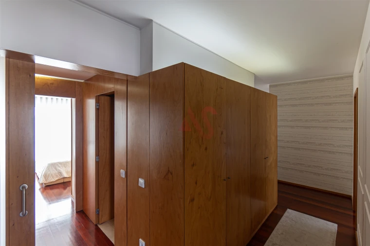 Apartamento T3 para Arrendamento em Caldas de Vizela (São Miguel e São João) Foto 11