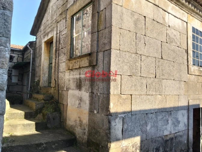 Moradia T0 para Venda em Boa Aldeia, Farminhão e Torredeita Foto 2