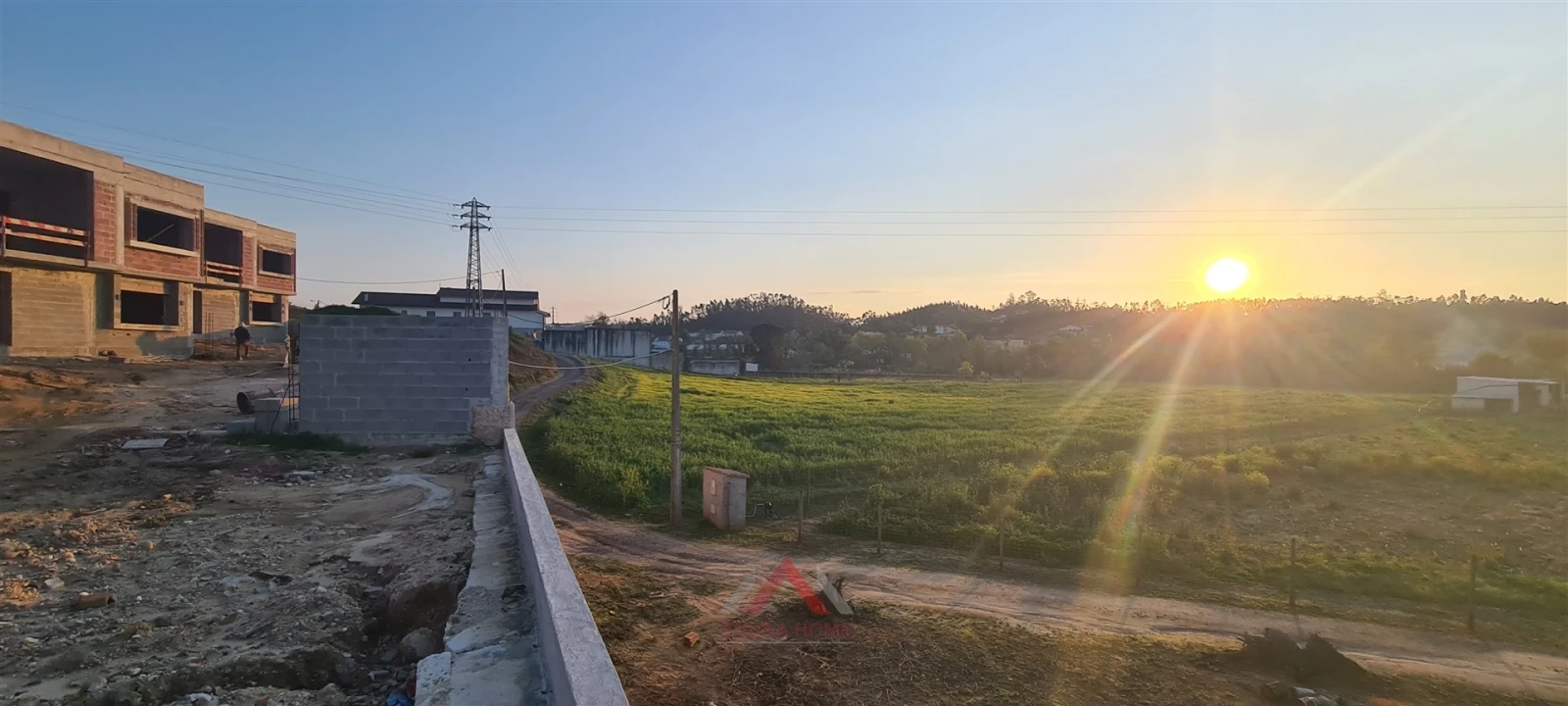 Moradia T4 para Venda em Leiria, Pousos, Barreira e Cortes Foto 3