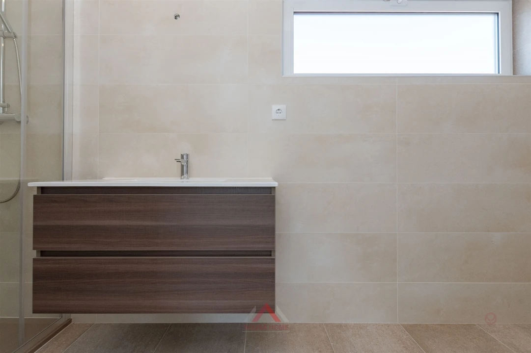 Moradia T4 para Venda em Marinha Grande Foto 24