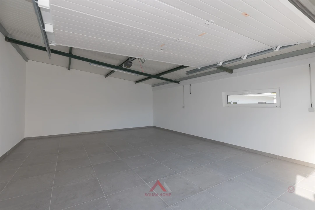 Moradia T4 para Venda em Marinha Grande Foto 43