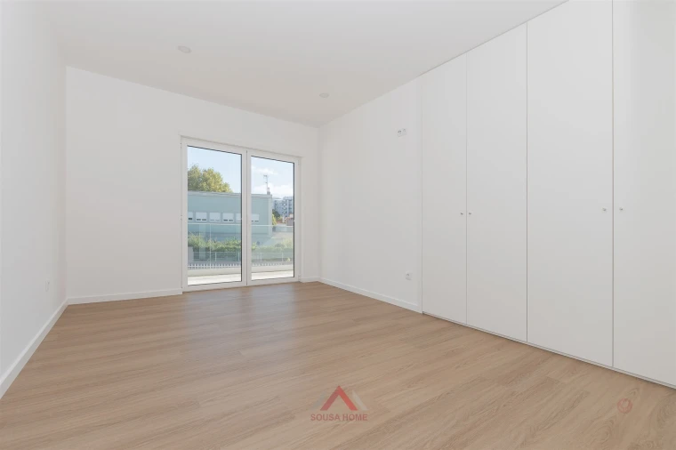 Moradia T4 para Venda em Marinha Grande Foto 29