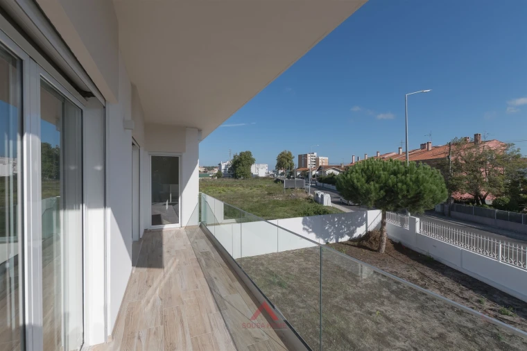 Moradia T4 para Venda em Marinha Grande Foto 6