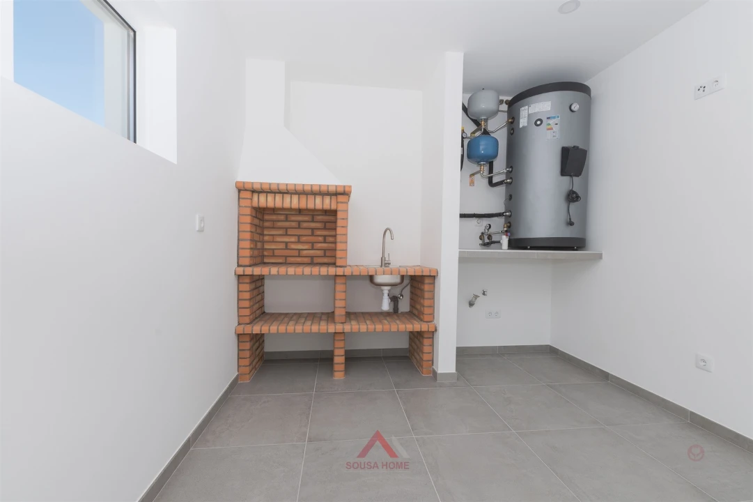 Moradia T4 para Venda em Marinha Grande Foto 41