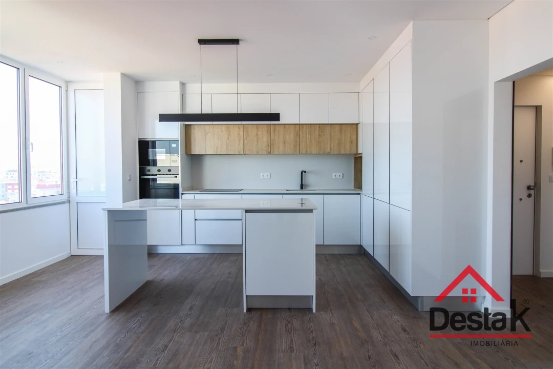 Apartamento T3 para Venda em Viseu Foto 3