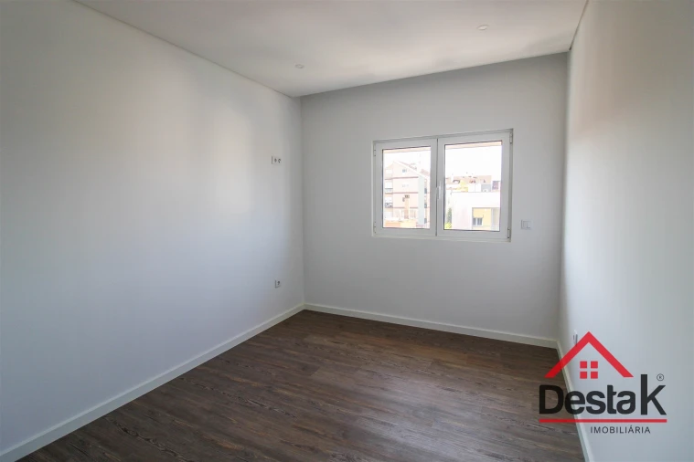 Apartamento T3 para Venda em Viseu Foto 14