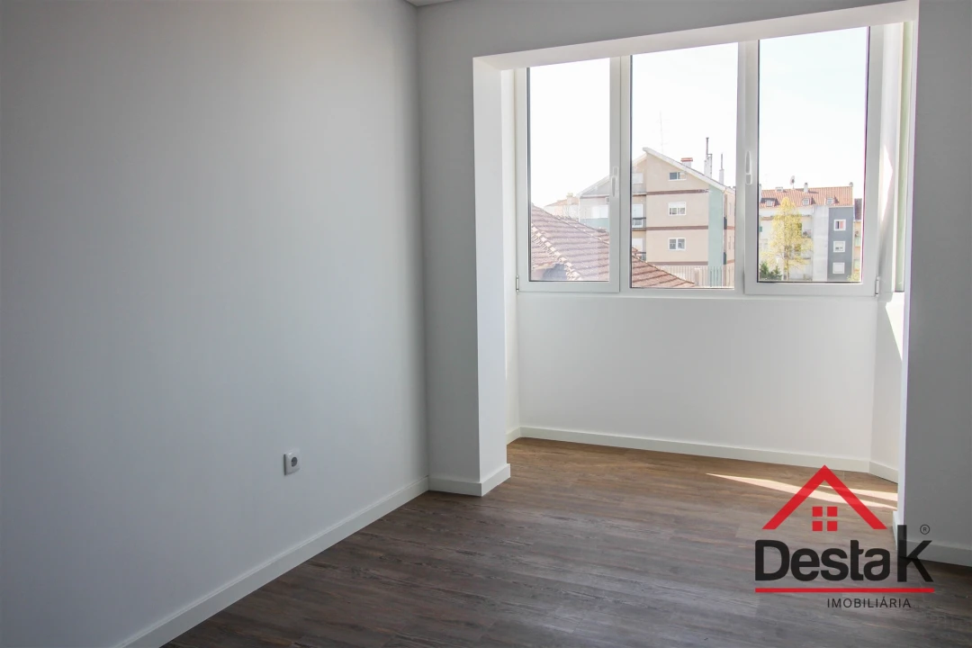 Apartamento T3 para Venda em Viseu Foto 10